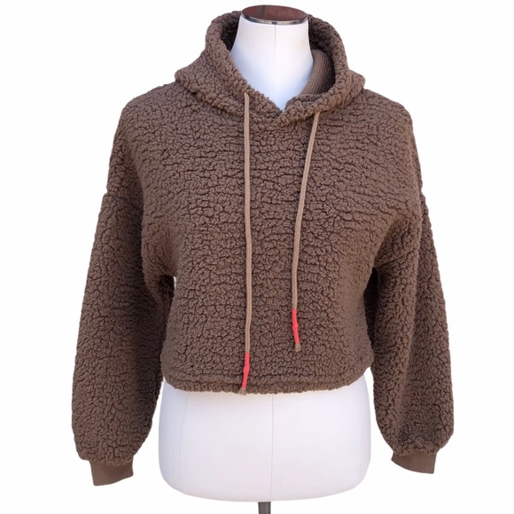 Cropped Sherpa Teddy Hoodie Sweater - Picture 9 of 9